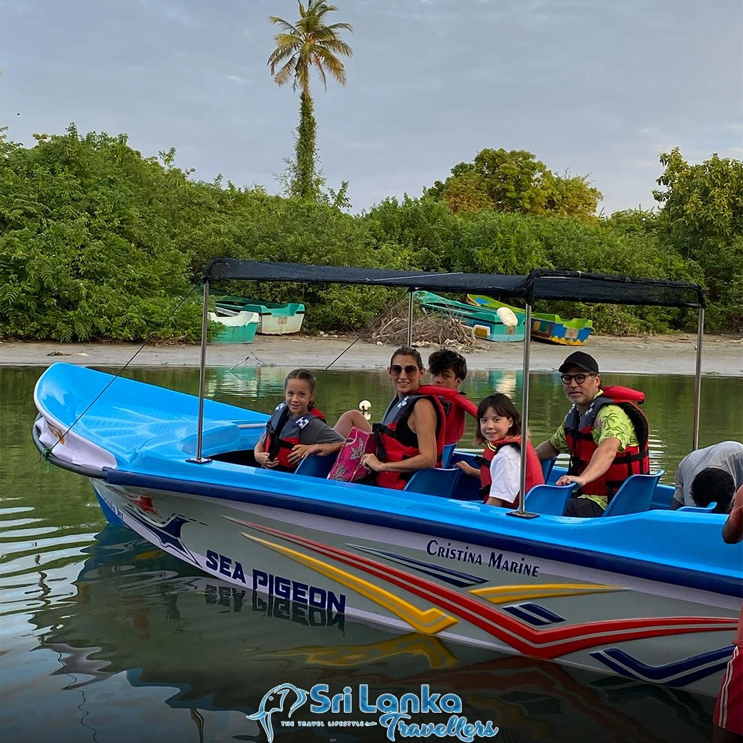 Boat ride on a 14 day Sri Lanka holiday
